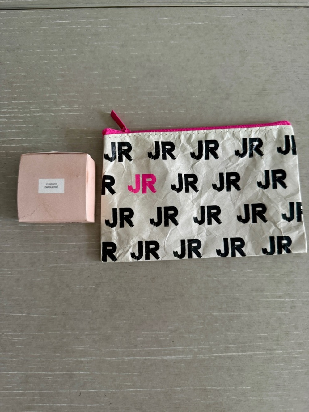 Jones Road Miracle Balm in Flushed Empourprewith JR Logo Pouch - NEW - Picture 3 of 7